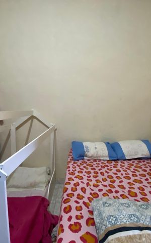 Casa à venda com 200m², 2 quartos e 3 vagas Casa à venda com 200m², 2 quartos e 3 vagasQuarto