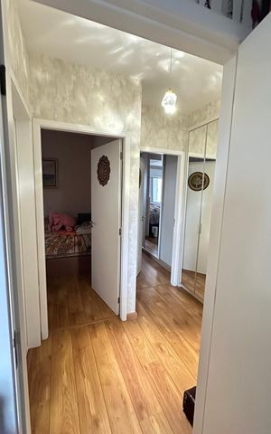 Apartamento à venda com 91m², 3 quartos e 2 vagas Apartamento à venda com 91m², 3 quartos e 2 vagasBanheiro