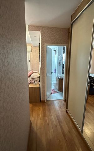 Apartamento à venda com 91m², 3 quartos e 2 vagas Apartamento à venda com 91m², 3 quartos e 2 vagasquarto