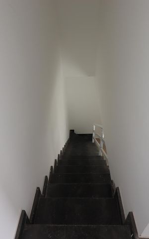 Apartamento à venda com 84m², 2 quartos e 1 vagaEscada