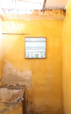 Casa à venda com 400m², 3 quartos e 3 vagas Casa à venda com 400m², 3 quartos e 3 vagasÁrea de Serviço