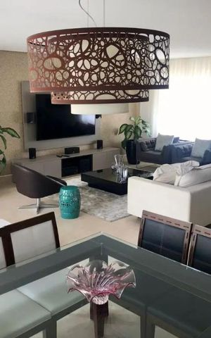 Casa de condomínio à venda com 436m², 6 quartos e 6 vagas Casa de condomínio à venda com 436m², 6 quartos e 6 vagasFoto 03