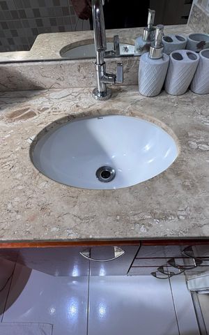 Apartamento à venda com 59m², 2 quartos e 1 vaga Apartamento à venda com 59m², 2 quartos e 1 vagaBanheiro Social