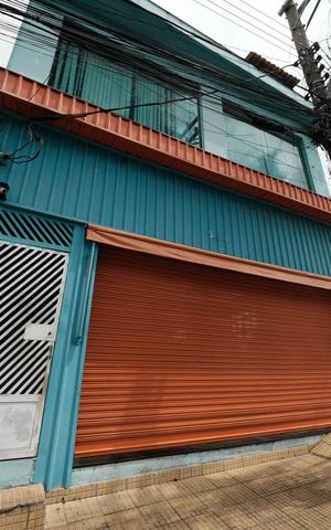 Casa para alugar com 90m², 2 quartos e sem vagaFachada