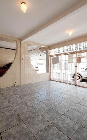Casa à venda com 250m², 8 quartos e sem vagaGaragem