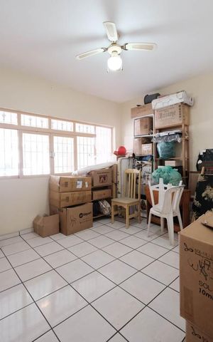 Casa à venda com 250m², 8 quartos e sem vagaQuarto 1