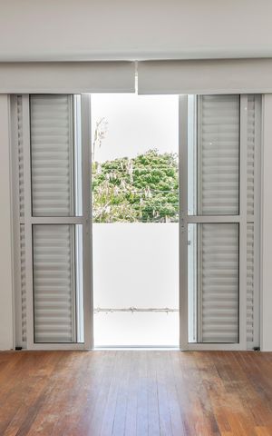 Casa à venda com 197m², 3 quartos e 2 vagas Casa à venda com 197m², 3 quartos e 2 vagasSuíte 3