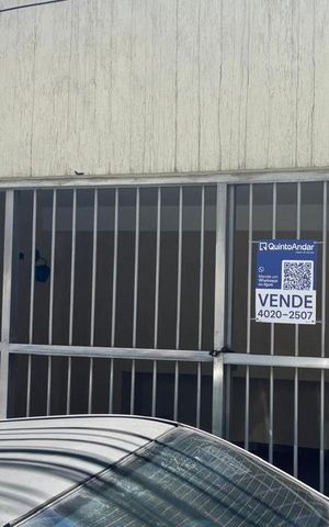 Casa à venda com 98m², 2 quartos e 1 vagaFachada 