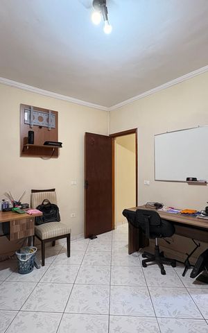 Casa à venda com 230m², 4 quartos e 2 vagasQuarto casa 2