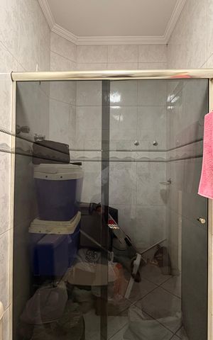 Casa à venda com 230m², 4 quartos e 2 vagasBanheiro casa 2