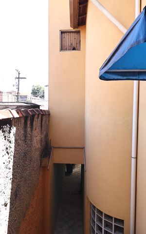 Casa à venda com 230m², 4 quartos e 2 vagasVista da suíte 3