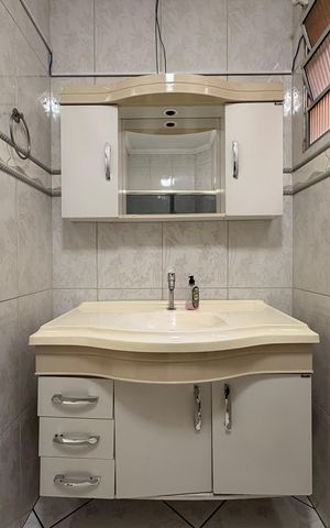 Casa à venda com 230m², 4 quartos e 2 vagasBanheiro casa 2