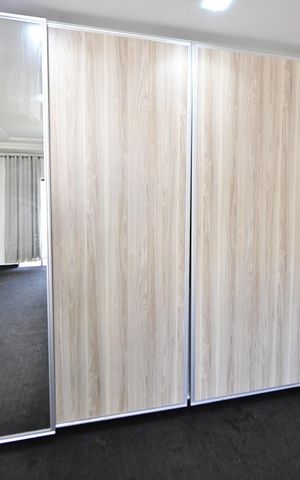 Casa de condomínio para alugar com 400m², 3 quartos e 4 vagas