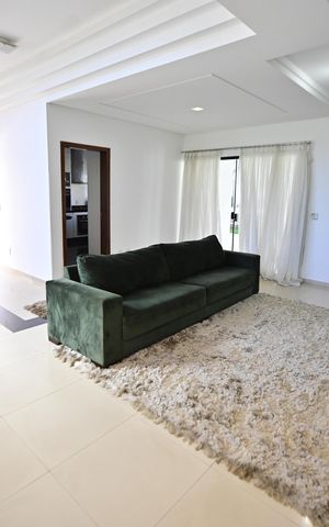Casa de condomínio para alugar com 400m², 3 quartos e 4 vagas