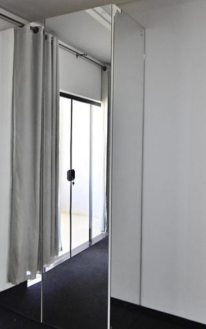 Casa de condomínio para alugar com 400m², 3 quartos e 4 vagas