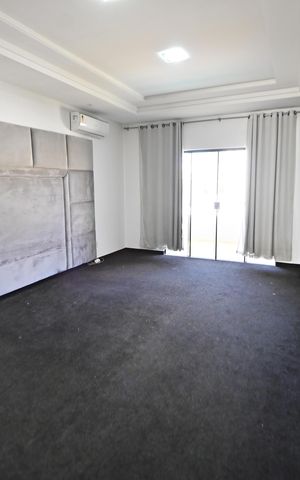 Casa de condomínio para alugar com 400m², 3 quartos e 4 vagas