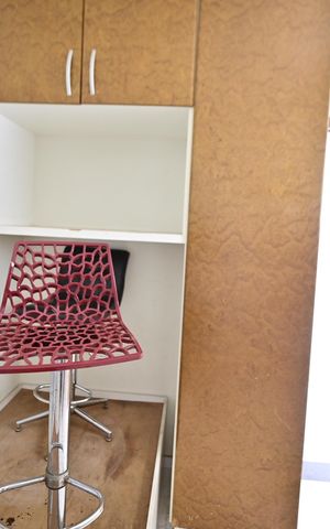Casa de condomínio para alugar com 400m², 3 quartos e 4 vagas