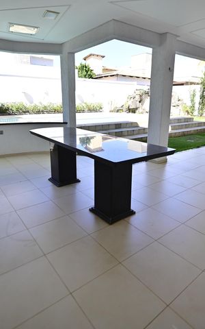 Casa de condomínio para alugar com 400m², 3 quartos e 4 vagas