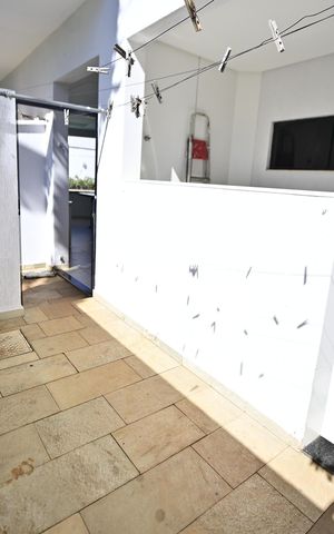 Casa de condomínio para alugar com 400m², 3 quartos e 4 vagas