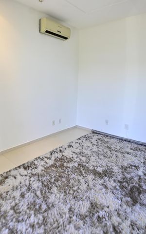 Casa de condomínio para alugar com 400m², 3 quartos e 4 vagas