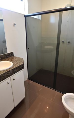 Casa de condomínio para alugar com 400m², 3 quartos e 4 vagas