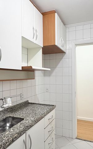Apartamento para alugar com 64m², 2 quartos e 2 vagas Apartamento para alugar com 64m², 2 quartos e 2 vagasCozinha