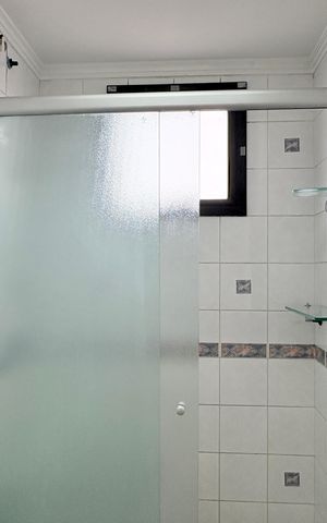 Apartamento para alugar com 64m², 2 quartos e 2 vagas Apartamento para alugar com 64m², 2 quartos e 2 vagasBanheiro da Suíte