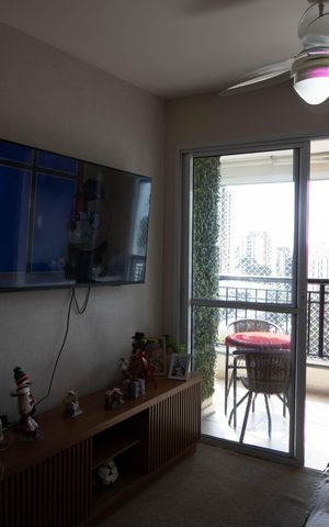Apartamento à venda com 72m², 3 quartos e 2 vagas Apartamento à venda com 72m², 3 quartos e 2 vagasSala