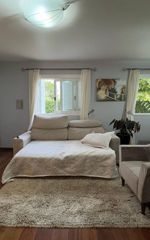 Casa à venda com 120m², 3 quartos e 2 vagas