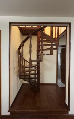 Casa à venda com 120m², 3 quartos e 2 vagas