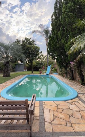 Casa à venda com 120m², 3 quartos e 2 vagas