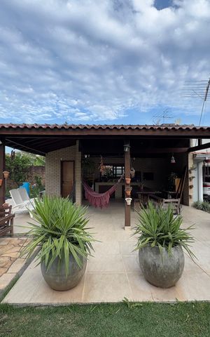 Casa à venda com 120m², 3 quartos e 2 vagas