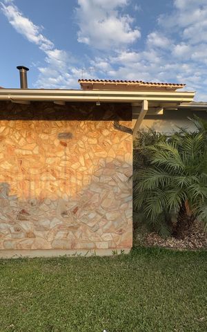 Casa à venda com 120m², 3 quartos e 2 vagas