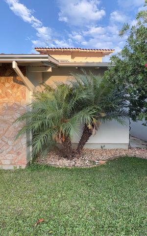 Casa à venda com 120m², 3 quartos e 2 vagas