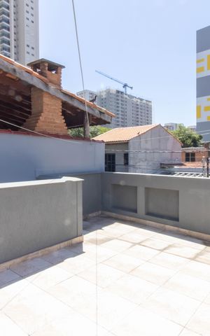 Casa à venda com 121m², 2 quartos e 1 vaga Casa à venda com 121m², 2 quartos e 1 vagaTerraço