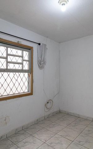 Casa para alugar com 280m², 2 quartos e 1 vaga Casa para alugar com 280m², 2 quartos e 1 vagaQuarto 1