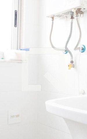 Apartamento à venda com 72m², 2 quartos e 2 vagas Apartamento à venda com 72m², 2 quartos e 2 vagasÁrea de serviço