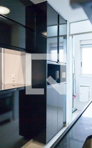 Apartamento à venda com 72m², 2 quartos e 2 vagas Apartamento à venda com 72m², 2 quartos e 2 vagasCozinha