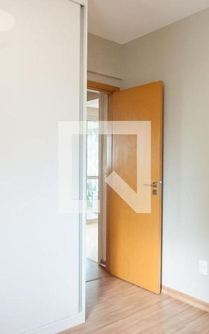 Apartamento à venda com 72m², 2 quartos e 2 vagas Apartamento à venda com 72m², 2 quartos e 2 vagasQuarto