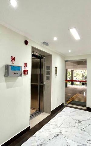 Apartamento à venda com 88m², 3 quartos e 1 vaga Apartamento à venda com 88m², 3 quartos e 1 vagaHall social