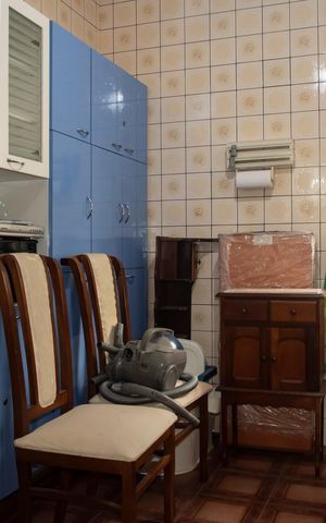 Casa à venda com 181m², 3 quartos e 2 vagasCozinha