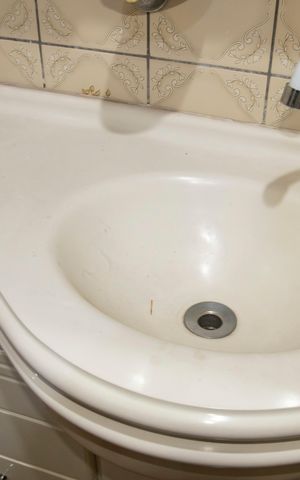 Casa à venda com 181m², 3 quartos e 2 vagasBanheiro