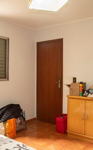 Casa à venda com 181m², 3 quartos e 2 vagasEdícula - Quarto