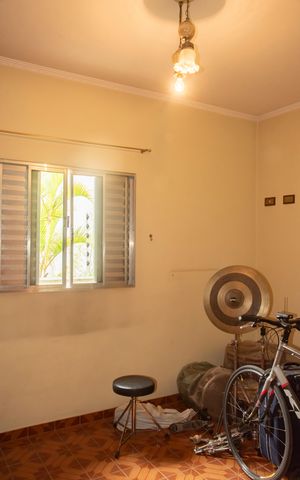 Casa à venda com 181m², 3 quartos e 2 vagasQuarto