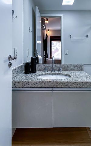 Apartamento para alugar com 74m², 2 quartos e 1 vaga Apartamento para alugar com 74m², 2 quartos e 1 vagaBanheiro Suíte