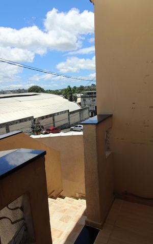 Casa à venda com 100m², 3 quartos e sem vagaVaranda