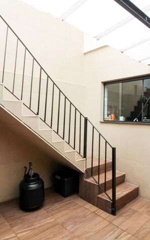 Casa à venda com 120m², 4 quartos e 1 vaga Casa à venda com 120m², 4 quartos e 1 vagaQuintal