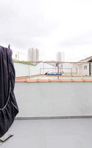 Casa à venda com 120m², 4 quartos e 1 vaga Casa à venda com 120m², 4 quartos e 1 vagaQuintal Superior