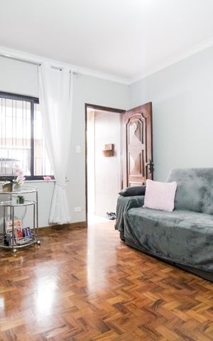 Casa à venda com 120m², 4 quartos e 1 vaga Casa à venda com 120m², 4 quartos e 1 vagaSala