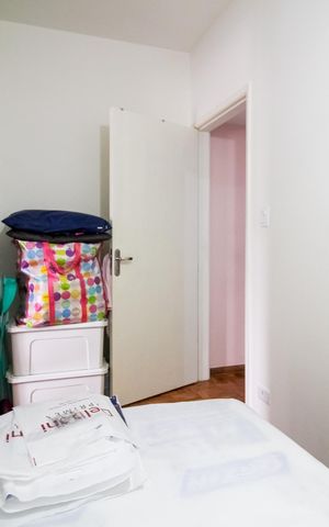 Casa à venda com 120m², 4 quartos e 1 vaga Casa à venda com 120m², 4 quartos e 1 vagaQuarto A - 1